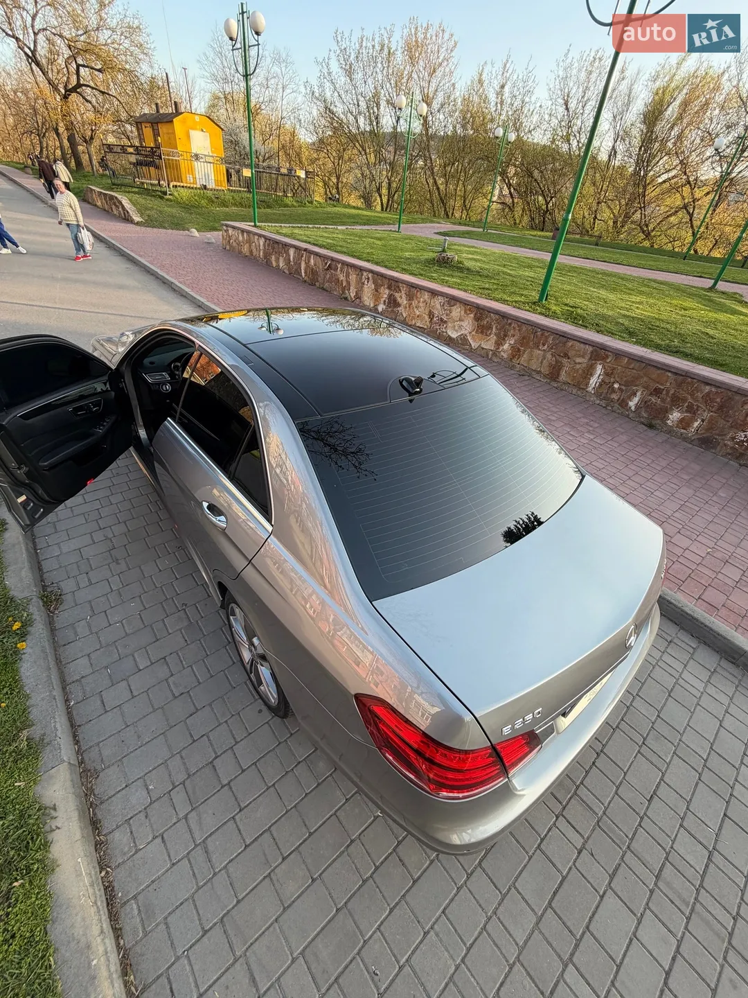 2014 Mercedes-Benz E-klasse - мініатюра 26