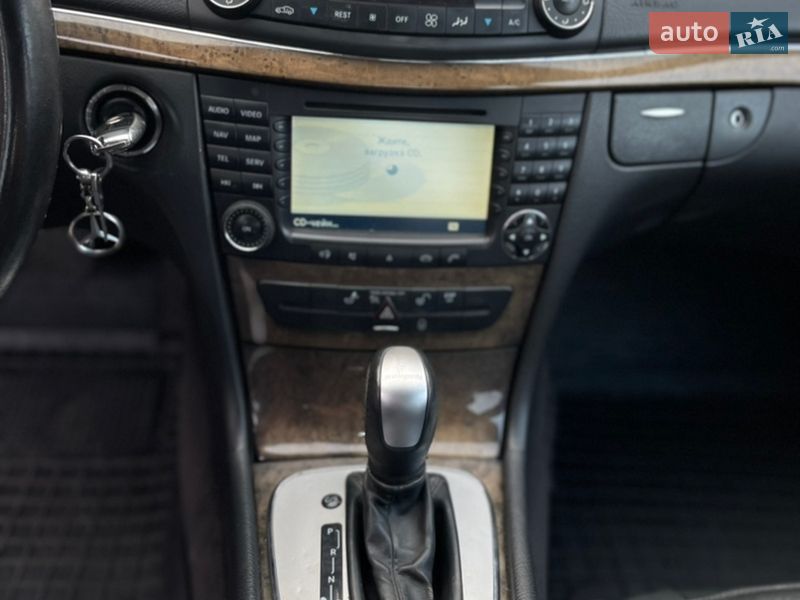 Седан Mercedes-Benz E-Class 2006 в Стрые фото 60 Седан Mercedes-Benz E-Class 2006 в Стрые