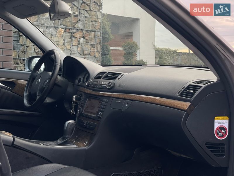 Седан Mercedes-Benz E-Class 2006 в Стрые фото 75 Седан Mercedes-Benz E-Class 2006 в Стрые