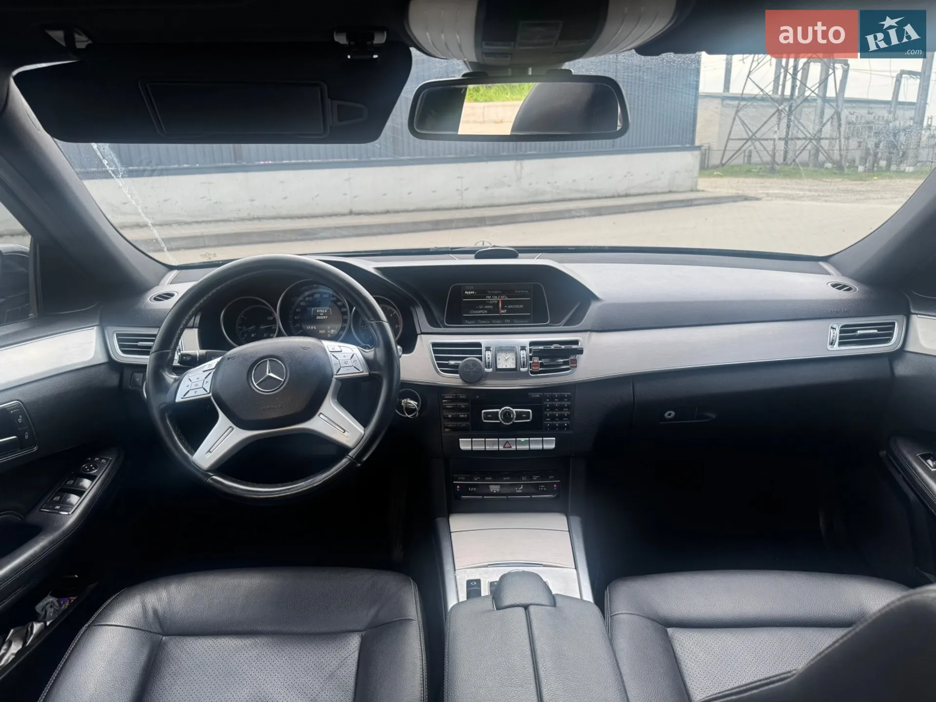 2013 Mercedes-Benz E-klasse - мініатюра 29