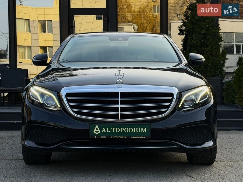 Седан Mercedes-Benz E-Class 2016 в Киеве