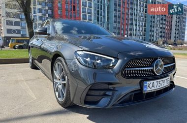 Седан Mercedes-Benz E-Class 2021 в Києві