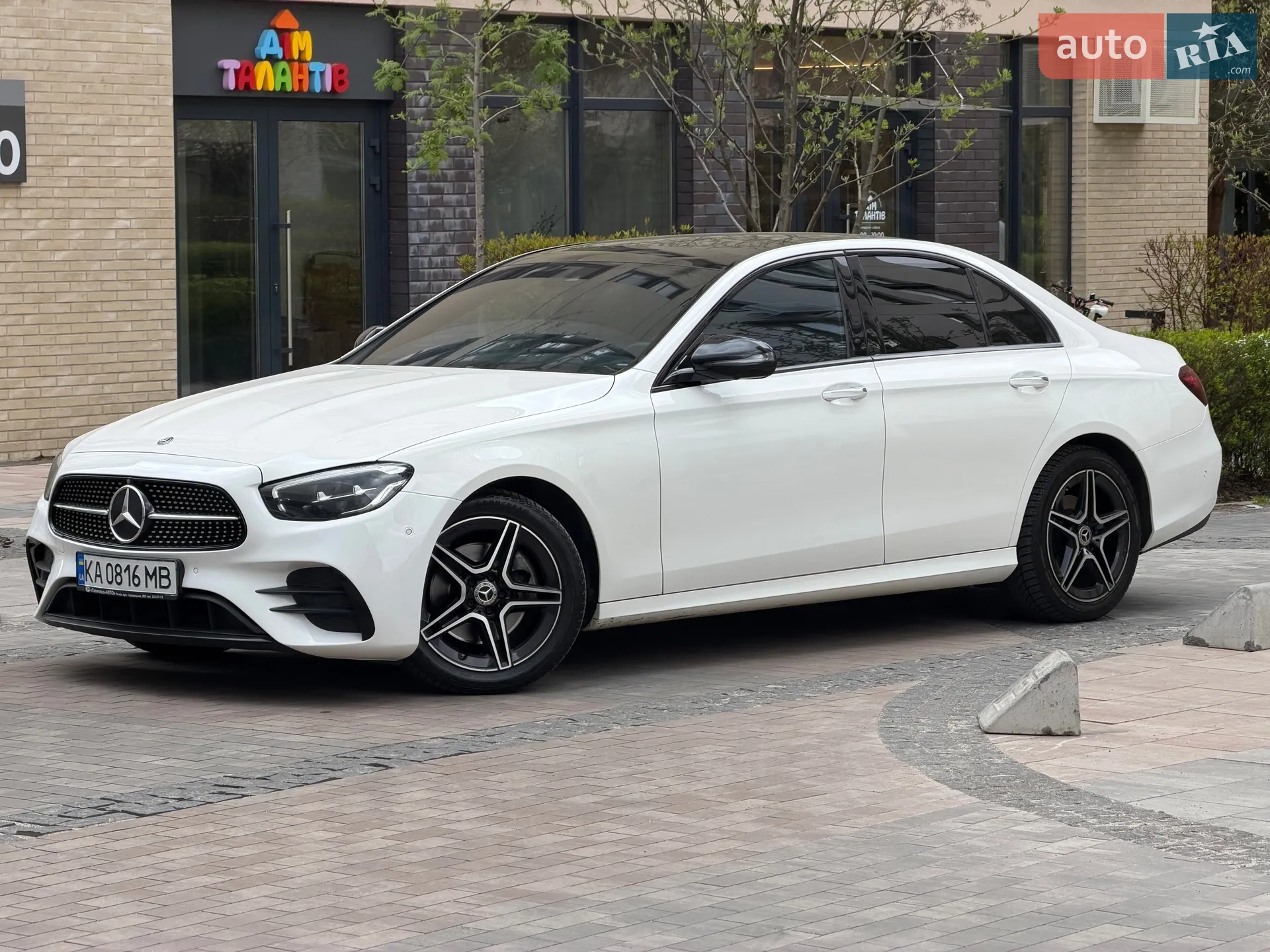 2021 Mercedes-Benz E-klasse - мініатюра 2