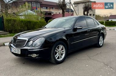 Седан Mercedes-Benz E-Class 2003 в Сокирянах
