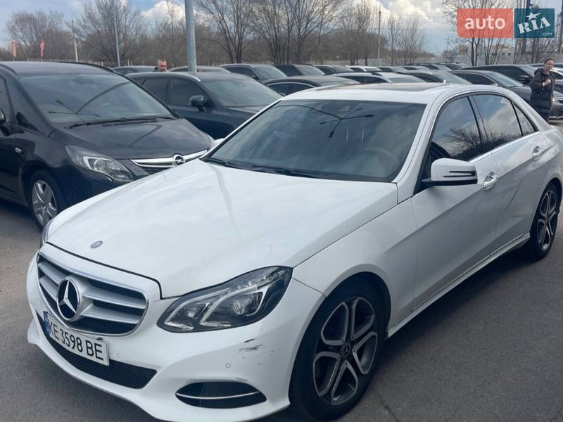 Mercedes-Benz E-Class 2015