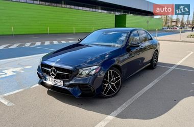 Седан Mercedes-Benz E-Class 2017 в Києві