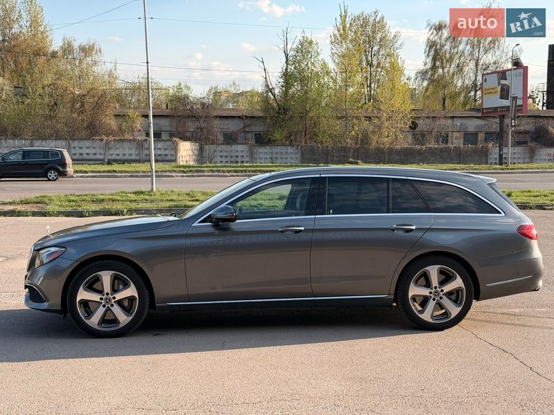 Универсал Mercedes-Benz E-Class 2016 в Львове