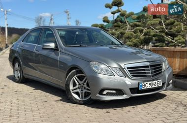Седан Mercedes-Benz E-Class 2009 в Львові