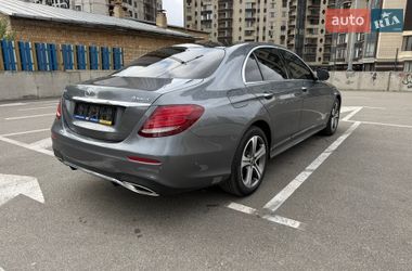 Седан Mercedes-Benz E-Class 2019 в Киеве