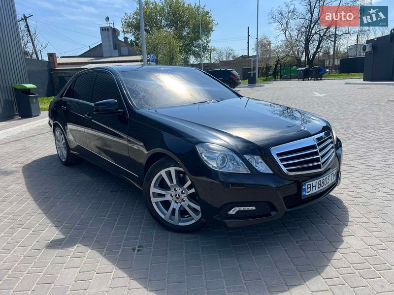 Mercedes-Benz E-Class 2009