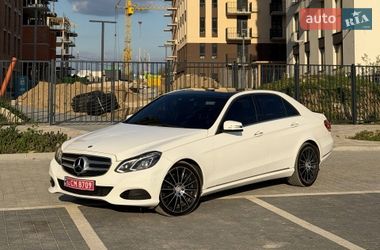 Седан Mercedes-Benz E-Class 2015 в Пустомытах