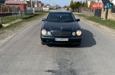 Седан Mercedes-Benz E-Class 2000 в Перегінське