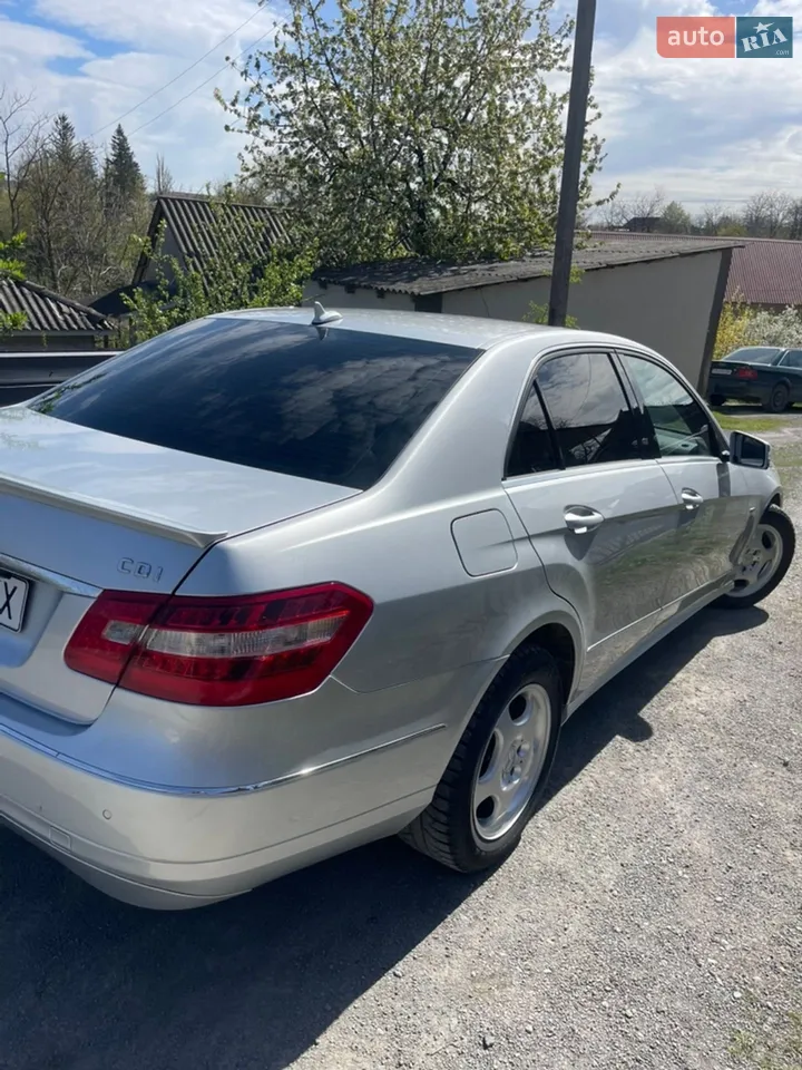 2010 Mercedes-Benz E-klasse - мініатюра 18