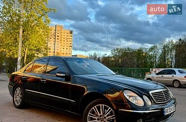 Седан Mercedes-Benz E-Class 2003 в Харькове