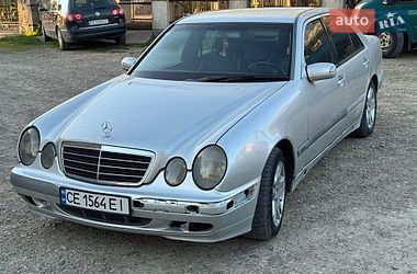 Седан Mercedes-Benz E-Class 1999 в Черновцах