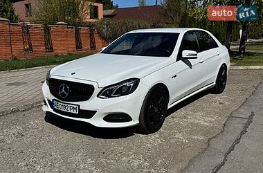 Седан Mercedes-Benz E-Class 2014 в Покрове