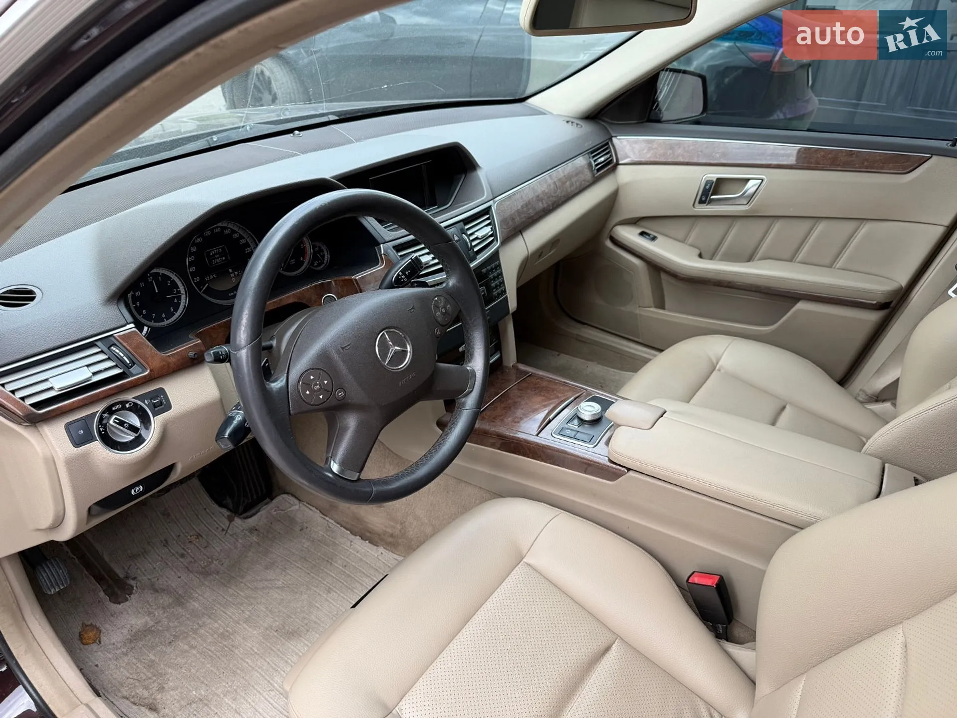2011 Mercedes-Benz E-klasse - мініатюра 7