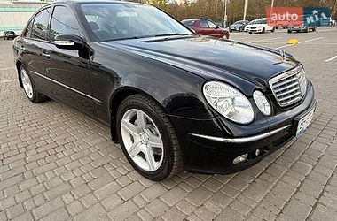 Седан Mercedes-Benz E-Class 2004 в Одесі
