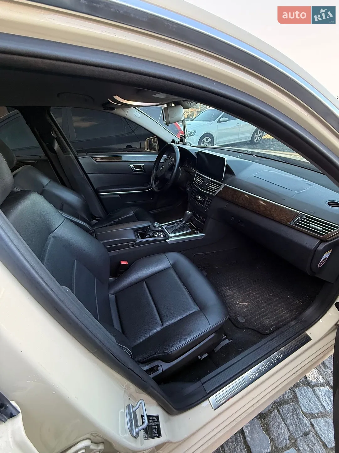 2010 Mercedes-Benz E-klasse - мініатюра 6