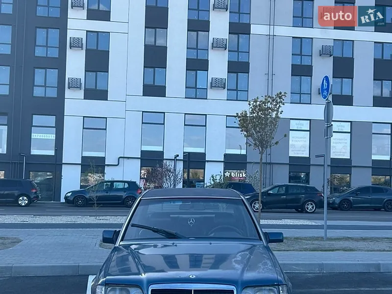 Mercedes-Benz E-Class 1985