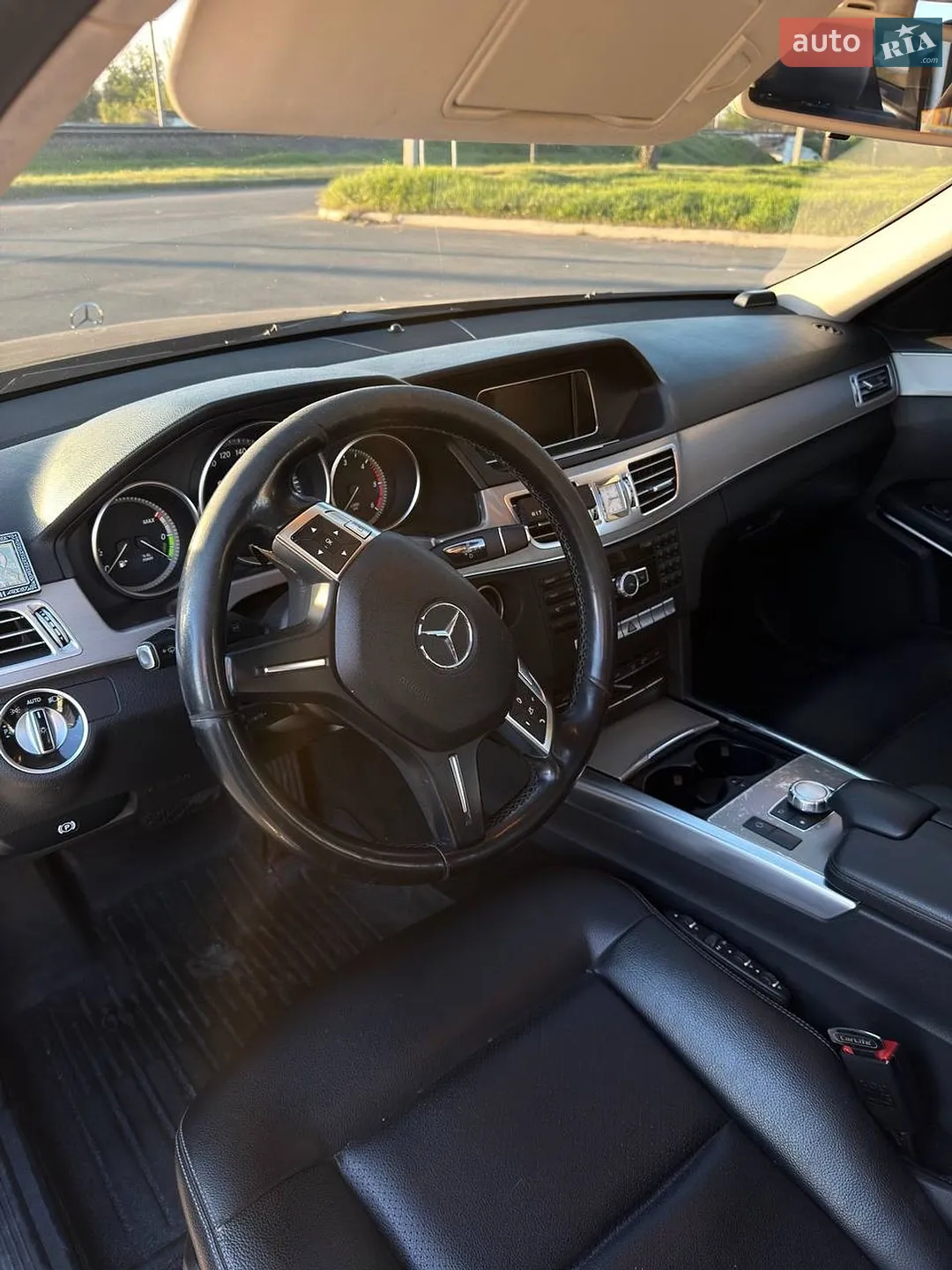 Mercedes-Benz E-Class 2013 VIN WDD2122981A891816 фото оголошення 6 з 9