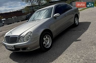 Седан Mercedes-Benz E-Class 2003 в Днепре