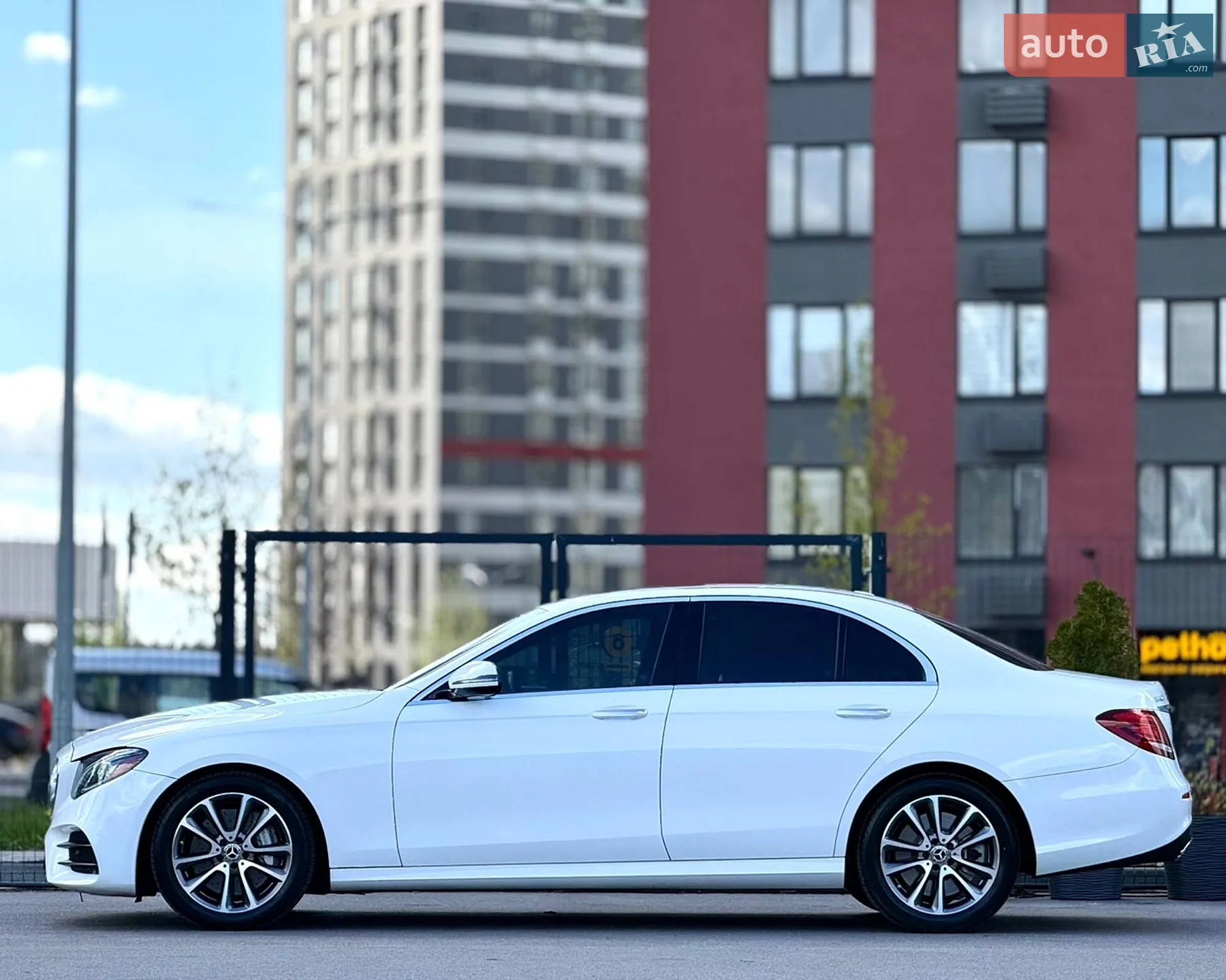 2020 Mercedes-Benz E-klasse - мініатюра 11