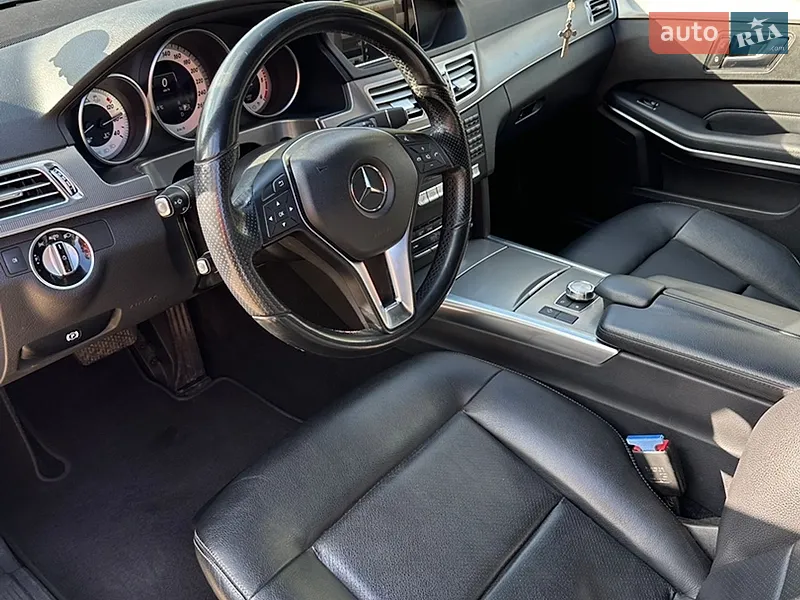 Mercedes-Benz E-Class 2013 VIN WDD2120021A936842 фото оголошення 23 з 57