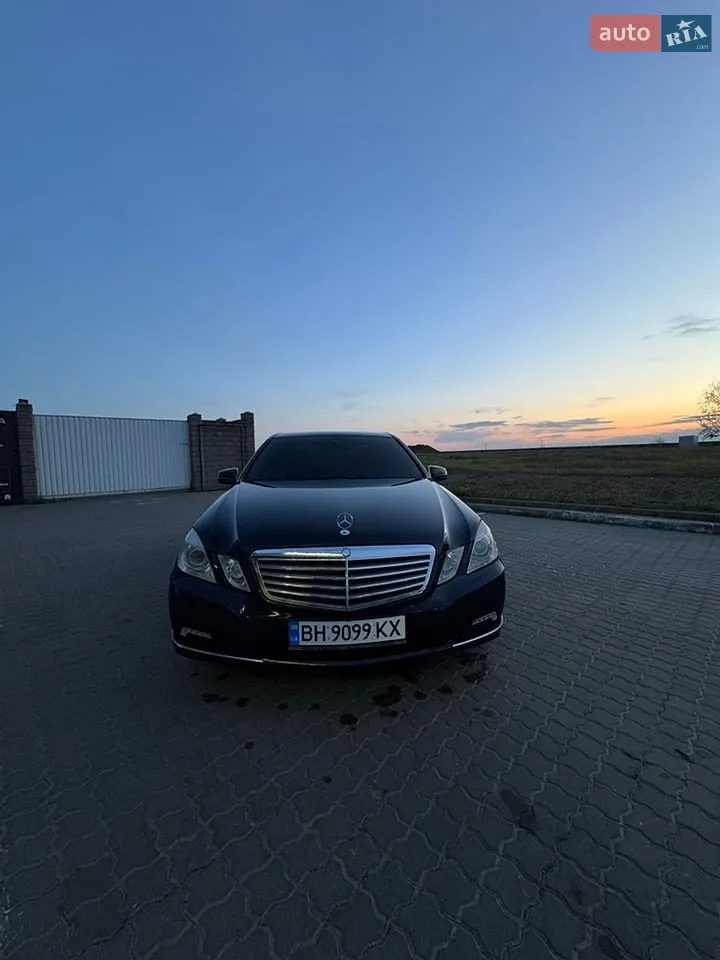 2010 Mercedes-Benz E-klasse - мініатюра 16