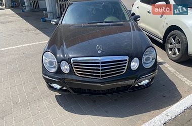 Седан Mercedes-Benz E-Class 2002 в Черкассах