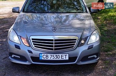 Седан Mercedes-Benz E-Class 2010 в Нежине