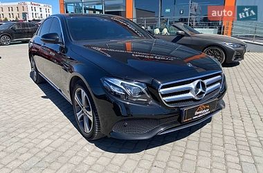 Седан Mercedes-Benz E-Class 2019 в Львове
