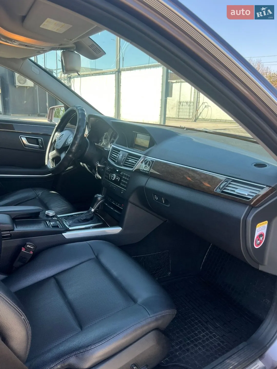 2011 Mercedes-Benz E-klasse - мініатюра 12