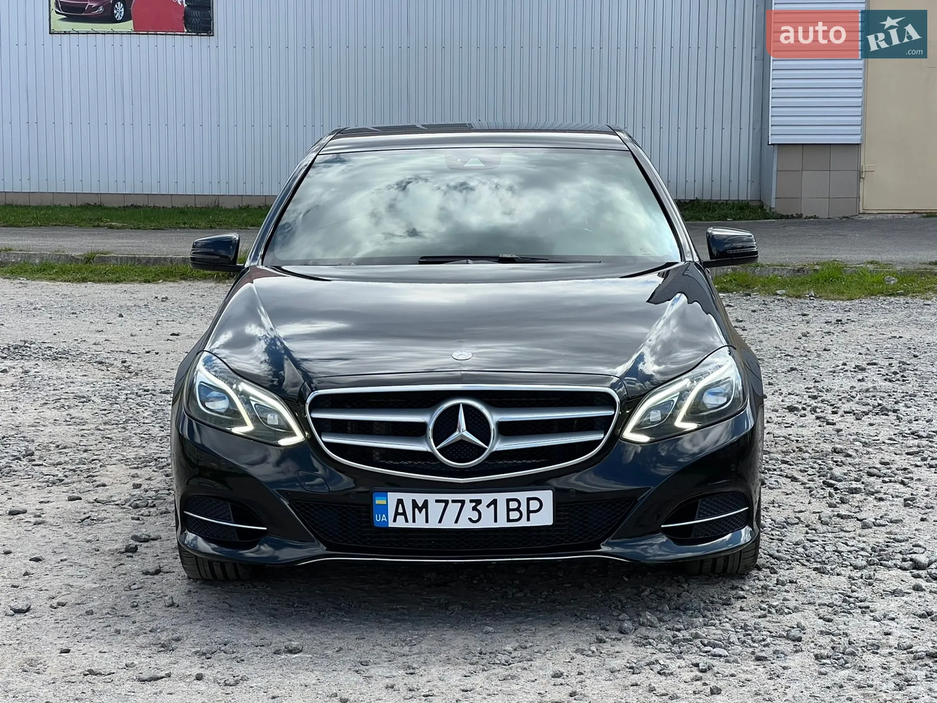 2015 Mercedes-Benz E-klasse - фото 1