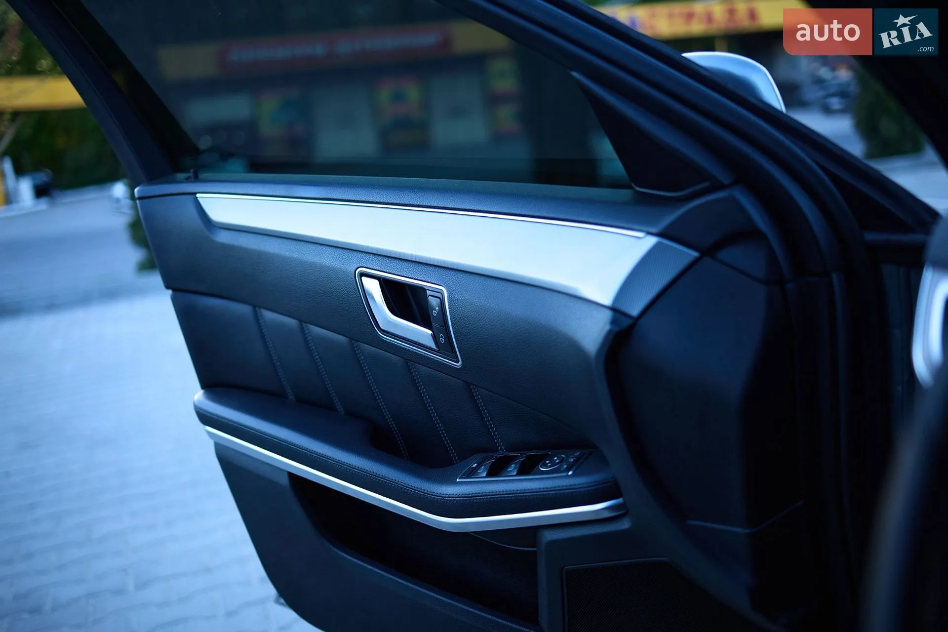 2013 Mercedes-Benz E-klasse - мініатюра 18