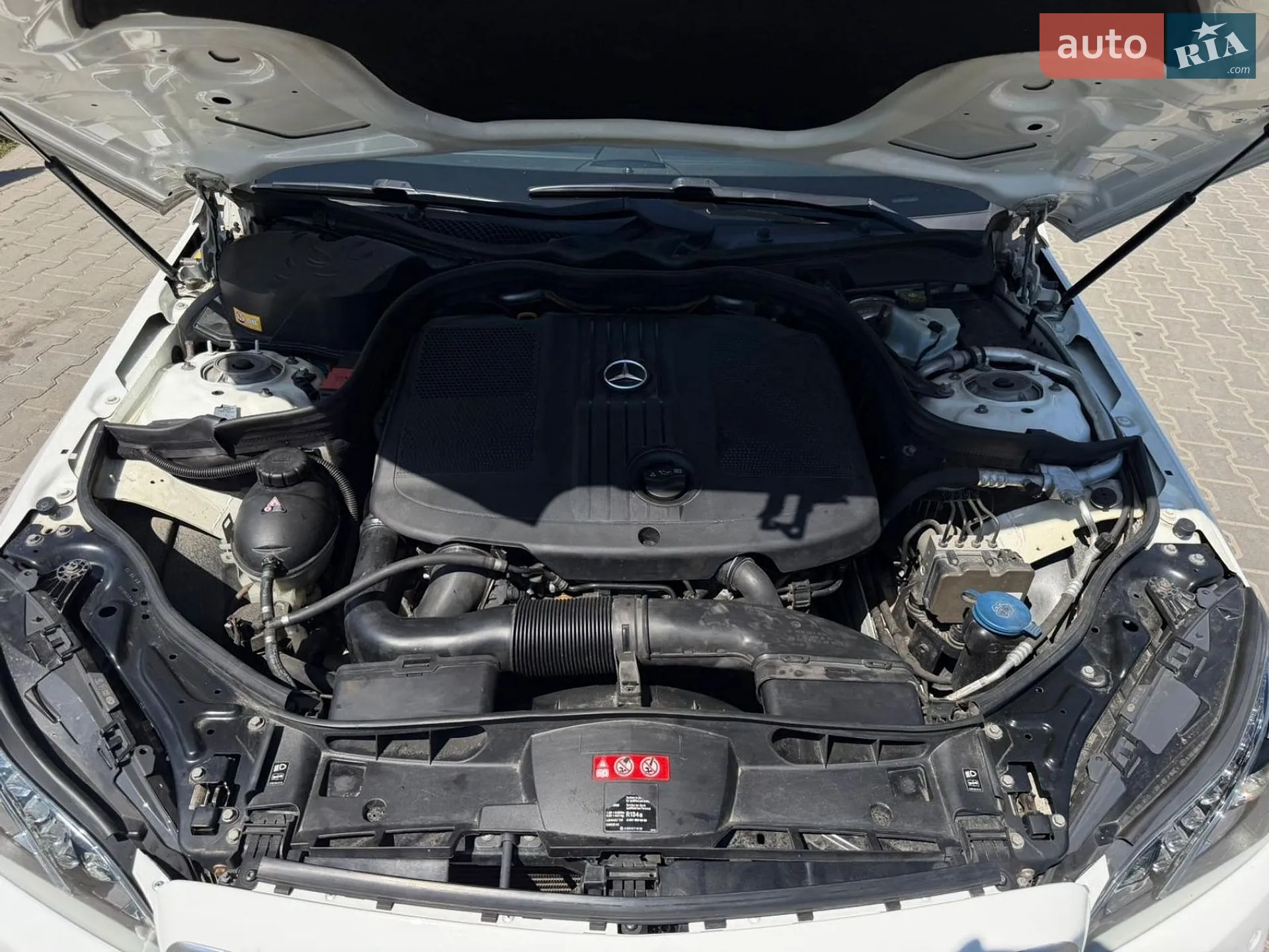 2014 Mercedes-Benz E-klasse - мініатюра 35
