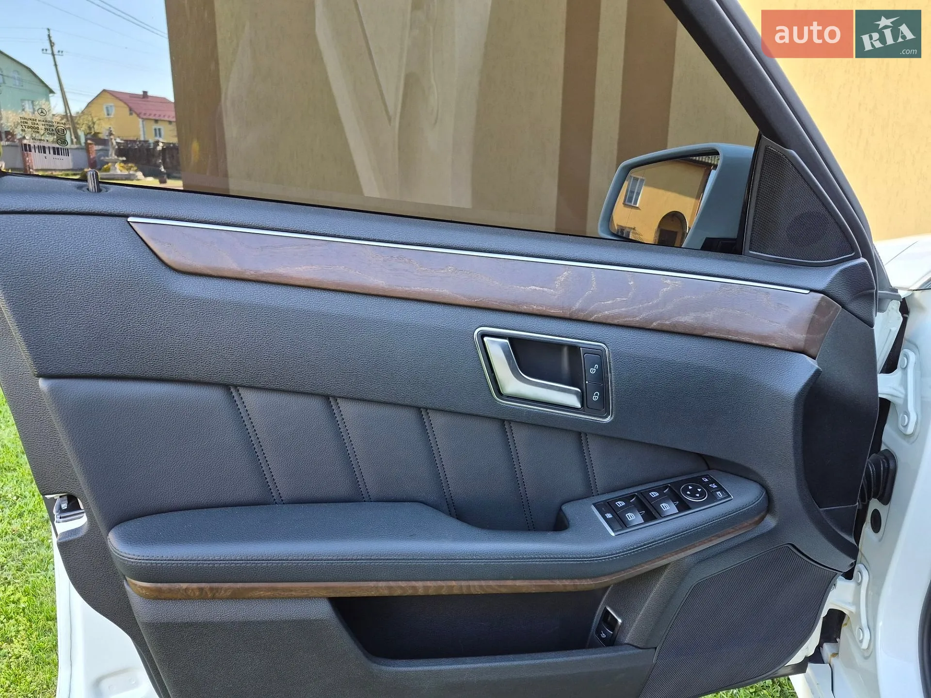 2012 Mercedes-Benz E-klasse - мініатюра 14
