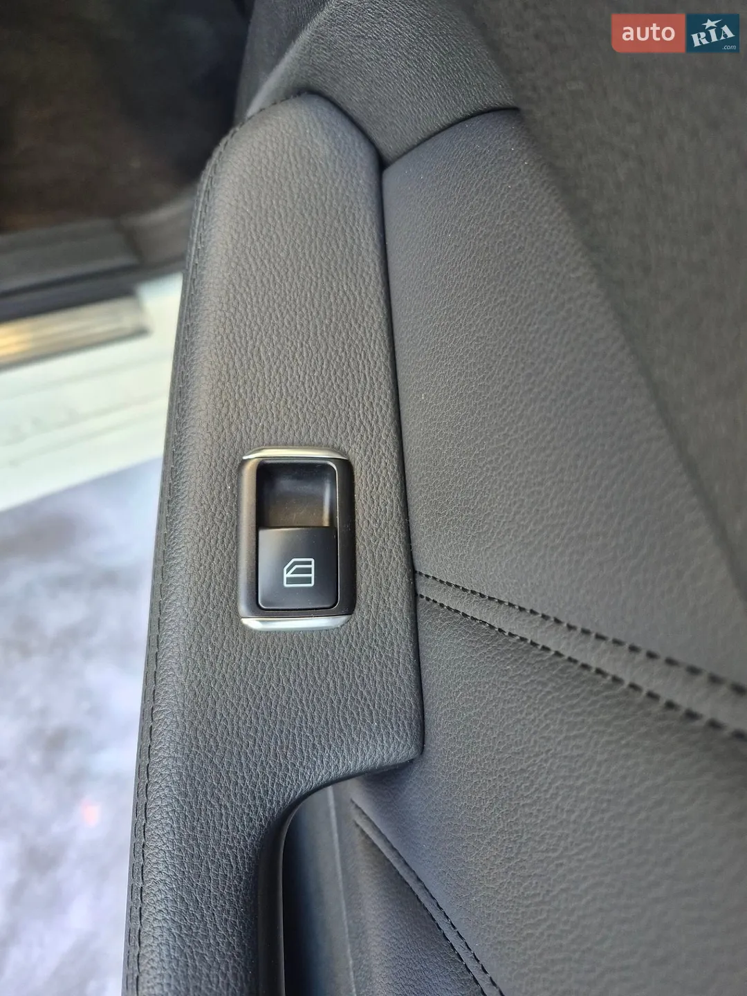 2012 Mercedes-Benz E-klasse - мініатюра 25