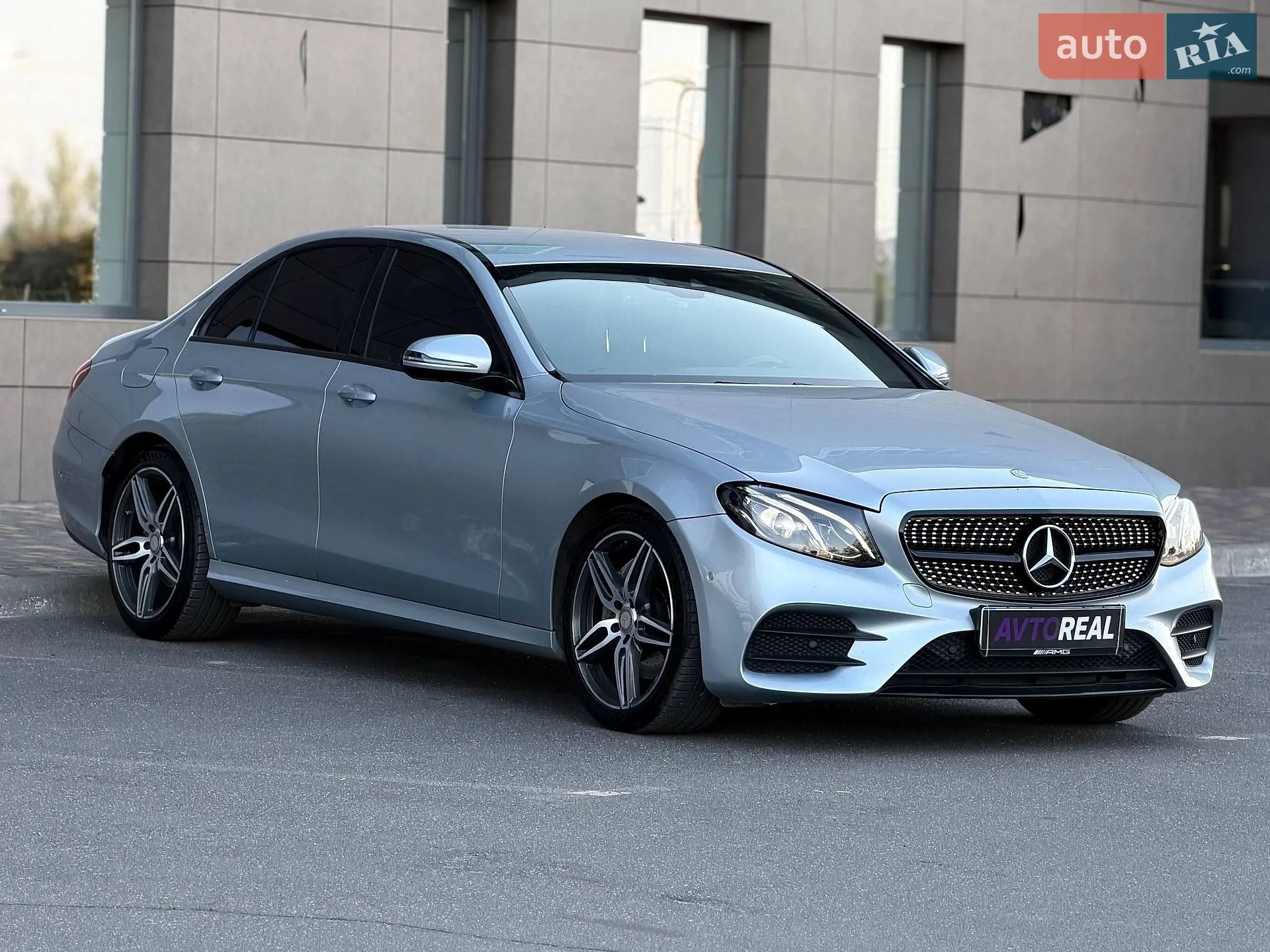 2016 Mercedes-Benz E-klasse - мініатюра 22