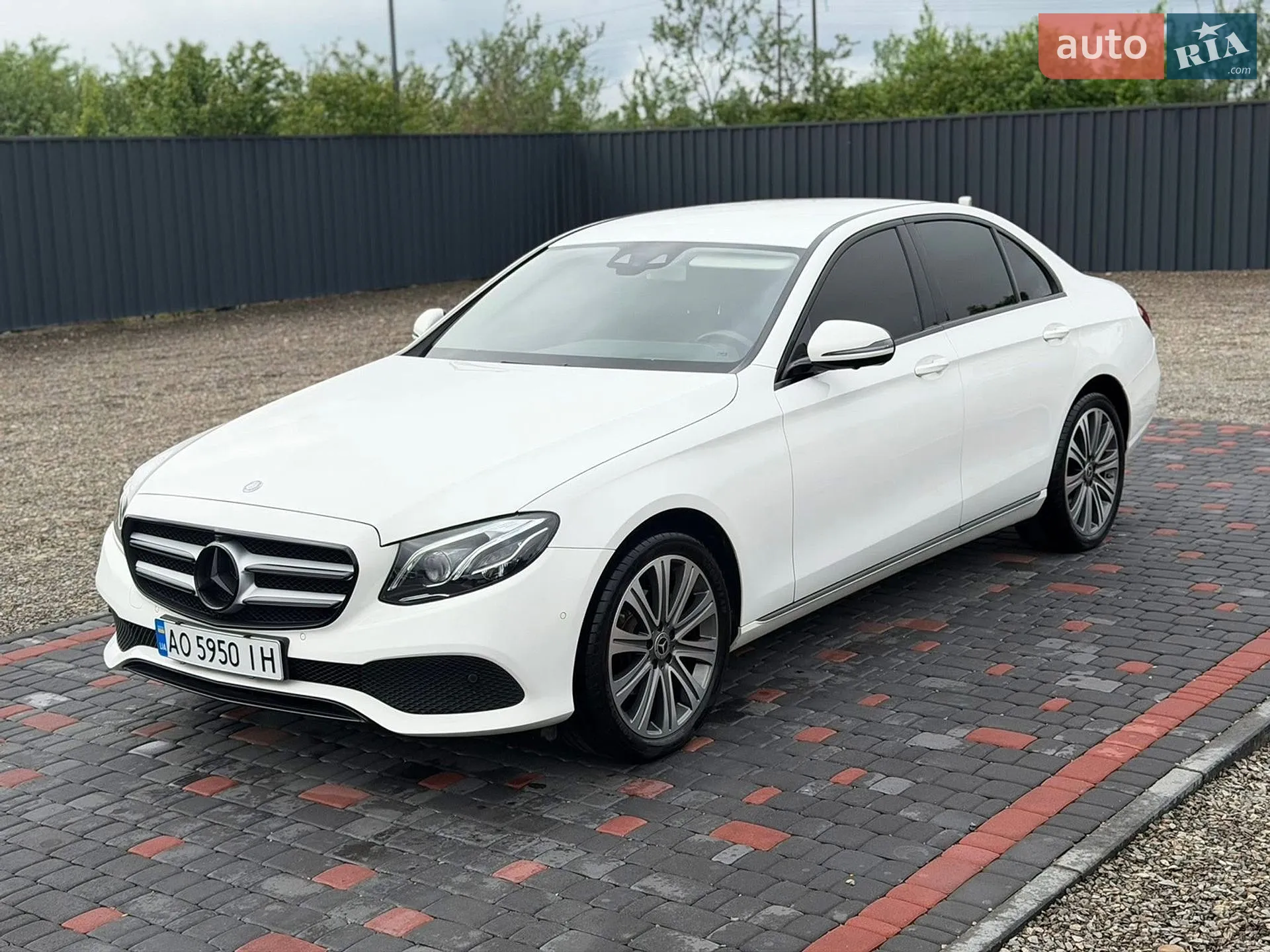 2016 Mercedes-Benz E-klasse - мініатюра 2