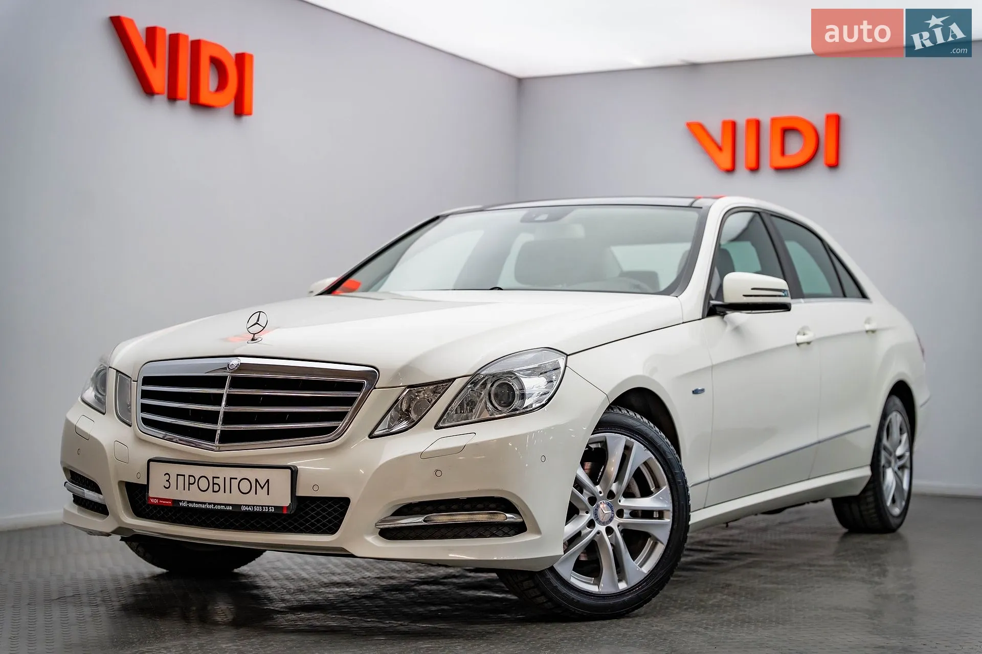 2010 Mercedes-Benz E-klasse - фото 1