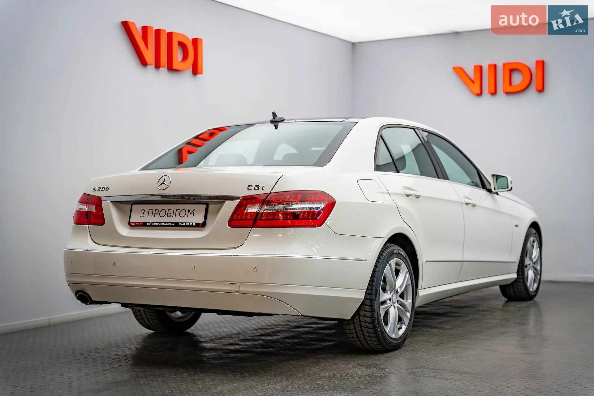 2010 Mercedes-Benz E-klasse - мініатюра 2