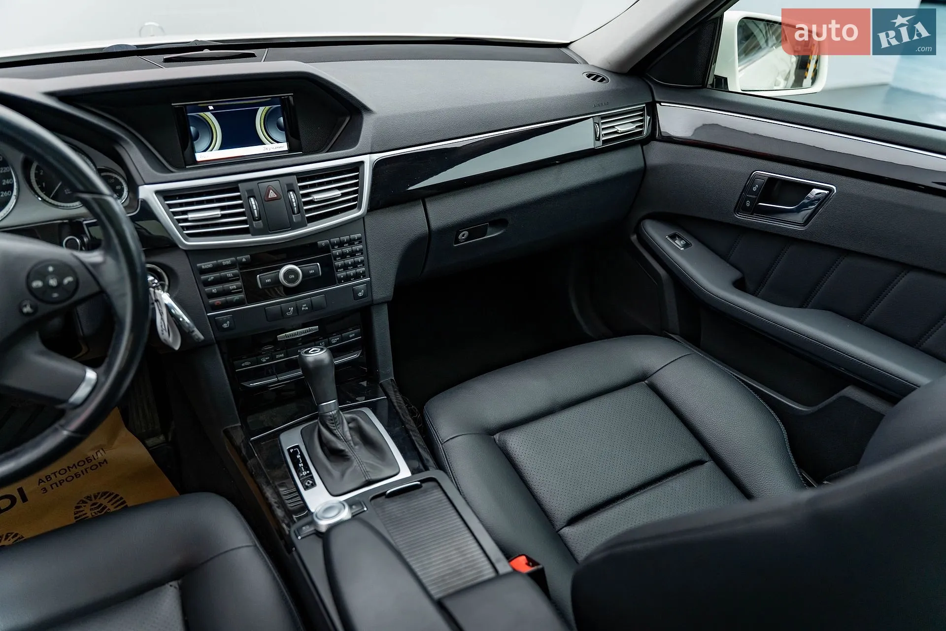 2010 Mercedes-Benz E-klasse - мініатюра 12