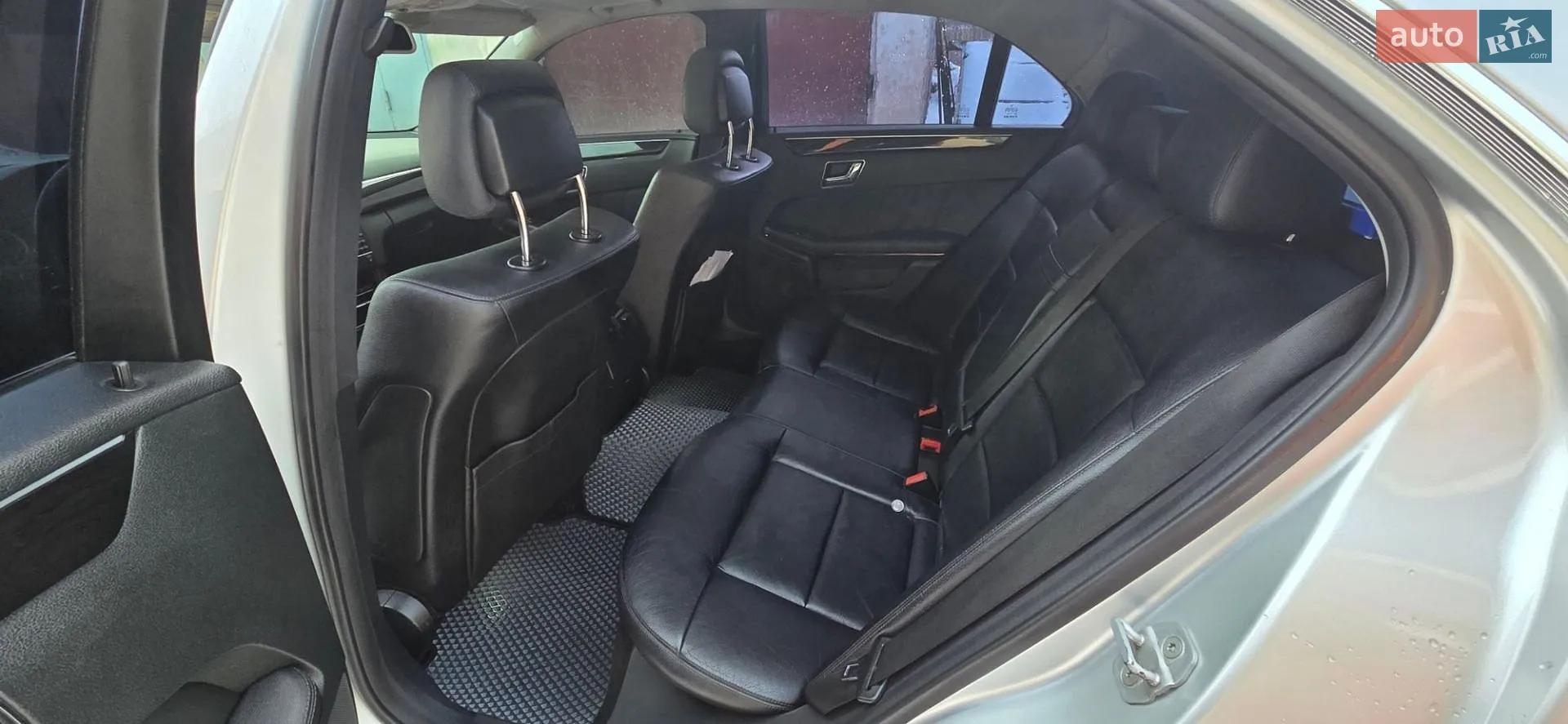 2011 Mercedes-Benz E-klasse - мініатюра 21