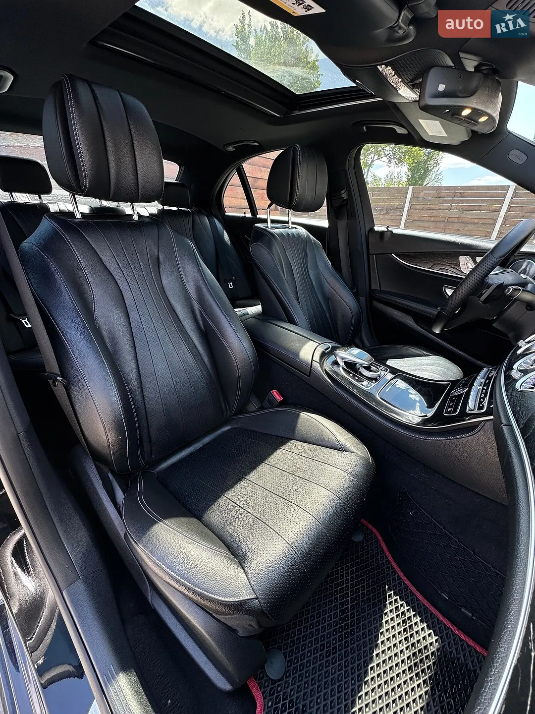 2016 Mercedes-Benz E-klasse - мініатюра 26