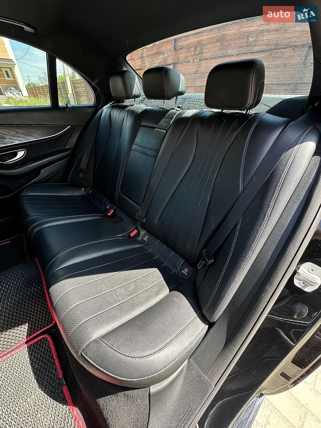 2016 Mercedes-Benz E-klasse - мініатюра 32