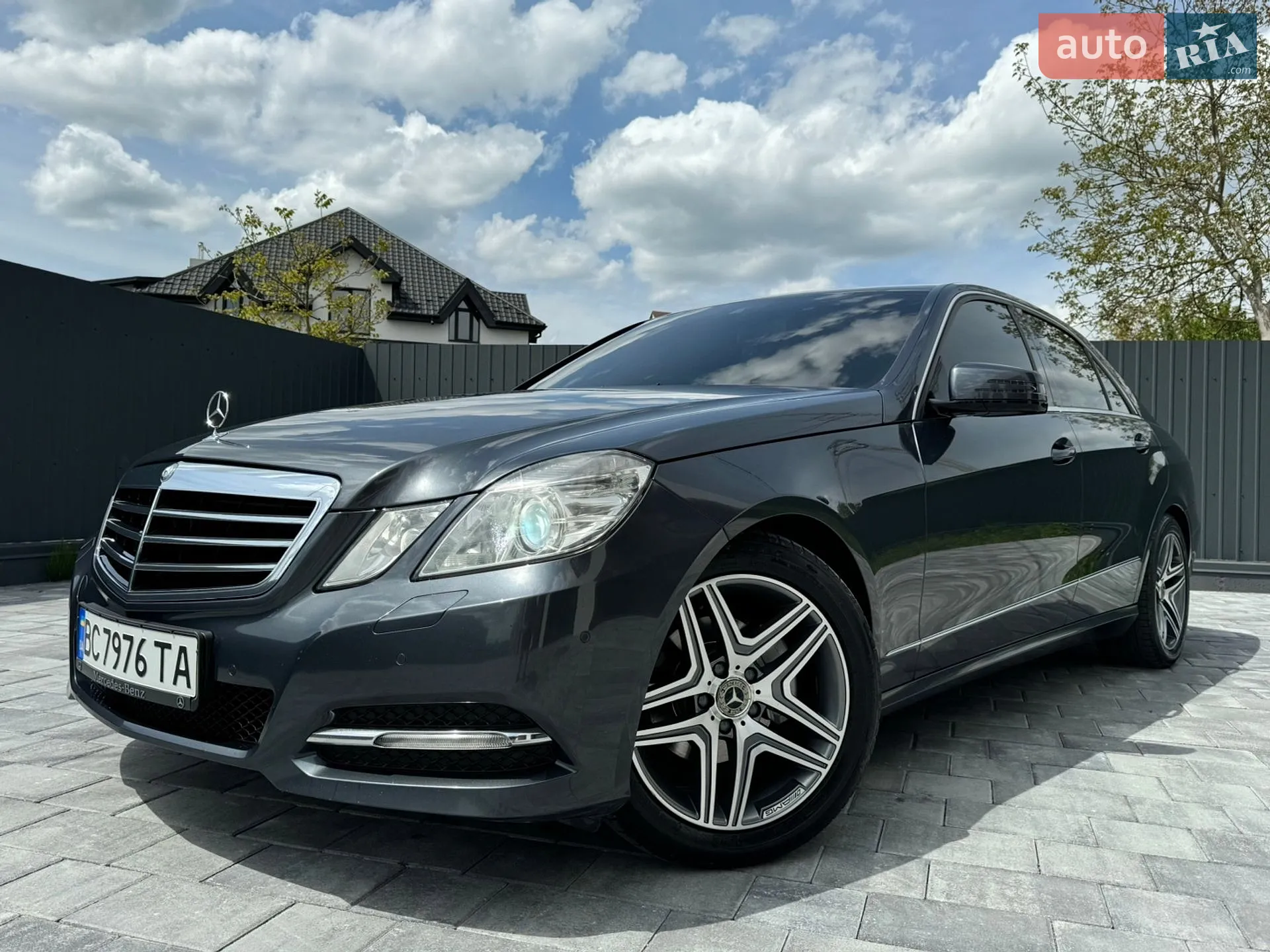 2012 Mercedes-Benz E-klasse - мініатюра 23