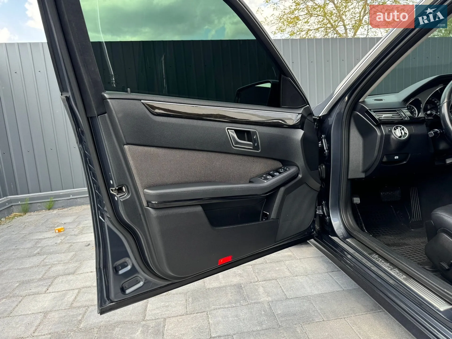2012 Mercedes-Benz E-klasse - мініатюра 61