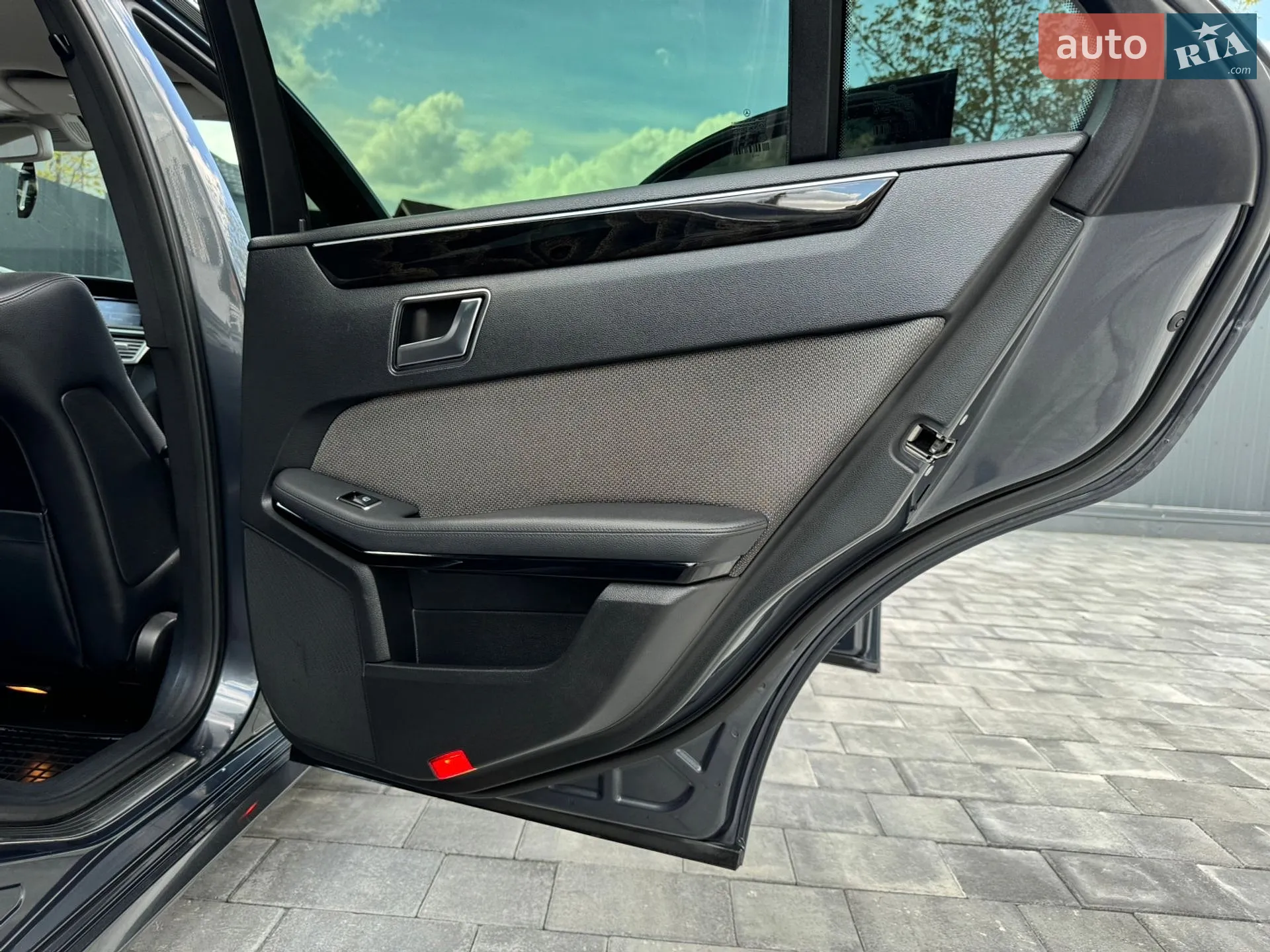 2012 Mercedes-Benz E-klasse - мініатюра 104