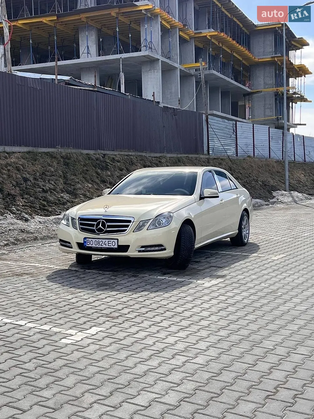 2011 Mercedes-Benz E-klasse - мініатюра 3